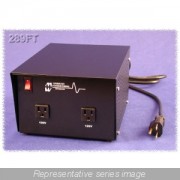 Hammond 1500VA Plug-In Trenntransformator 289GT